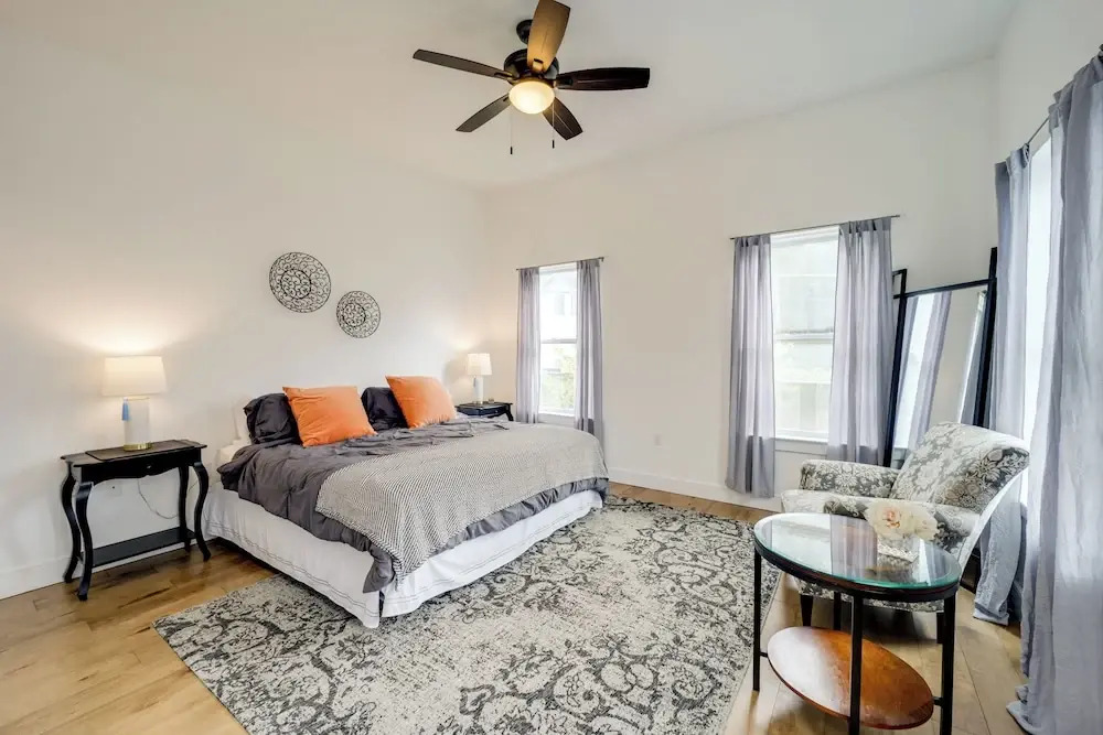 Queen City Charm Near University & Hospitals