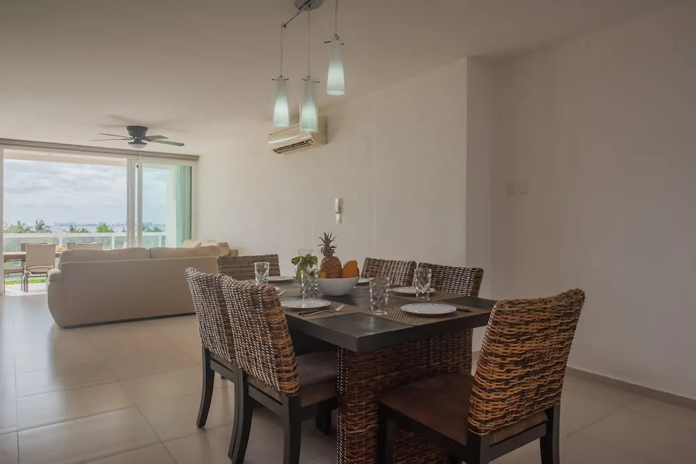 Apartamentos de lujo frente al Mar Caribe