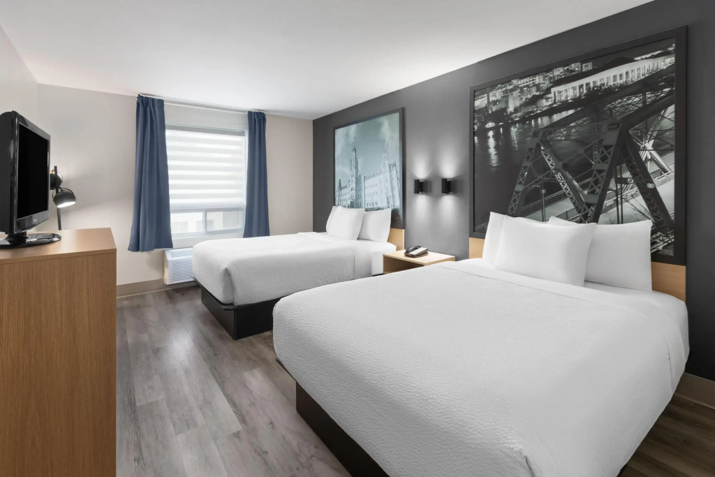 Super 8 by Wyndham Quebec City
