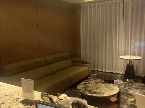 Pullman Hotel (Huaiyuan County Government Store)