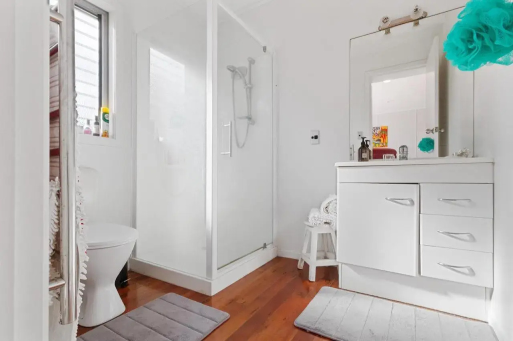 The Waihi Beach House - Waihi Beach Holiday Home