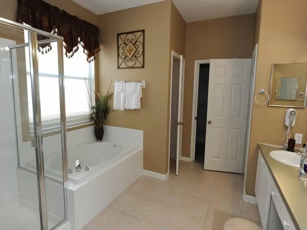 Windsor Palms 48