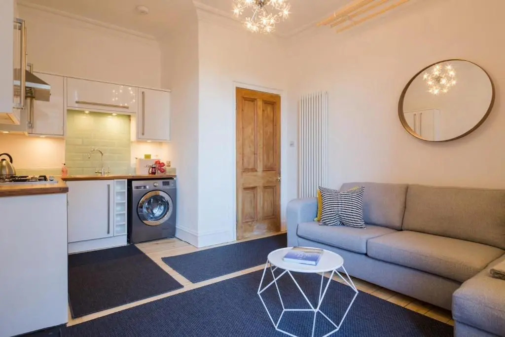 Historic Edinburgh 1890s Home Turned Relaxing Retreat