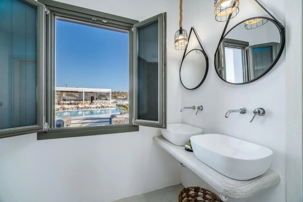 The Amethyst Exclusive Suites Oia