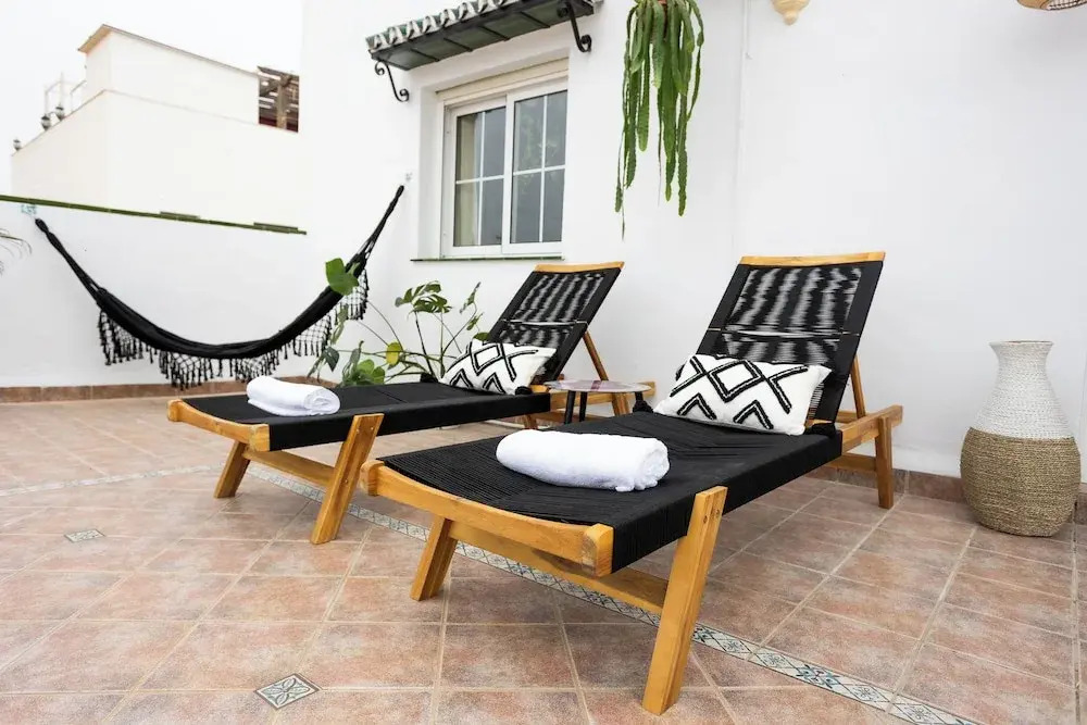 Naim Guest House Nerja