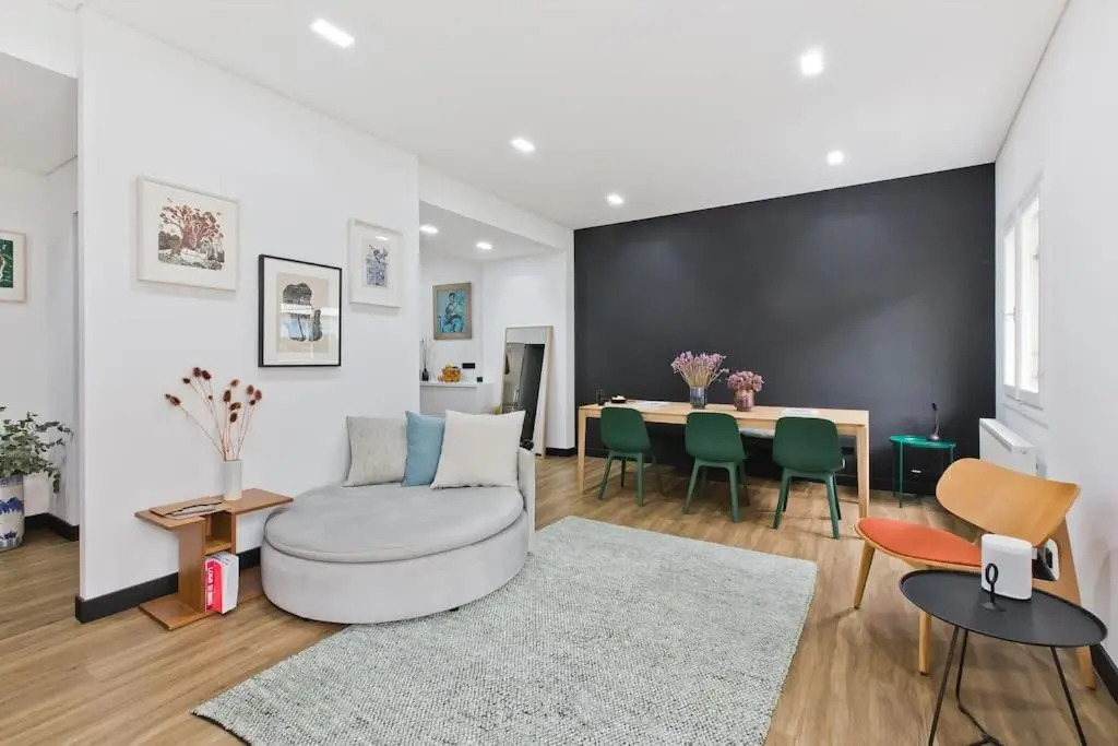 110m² art & tech flat, perfect for digital nomads