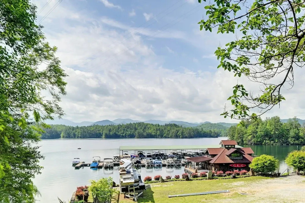 Modern 'little Bear Cottage' At Santeetlah Lake!