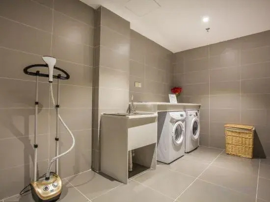 Homeinn Selected Hotel (Guangde Aimin Road Government District)