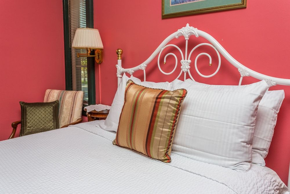 Spencer House Inn
