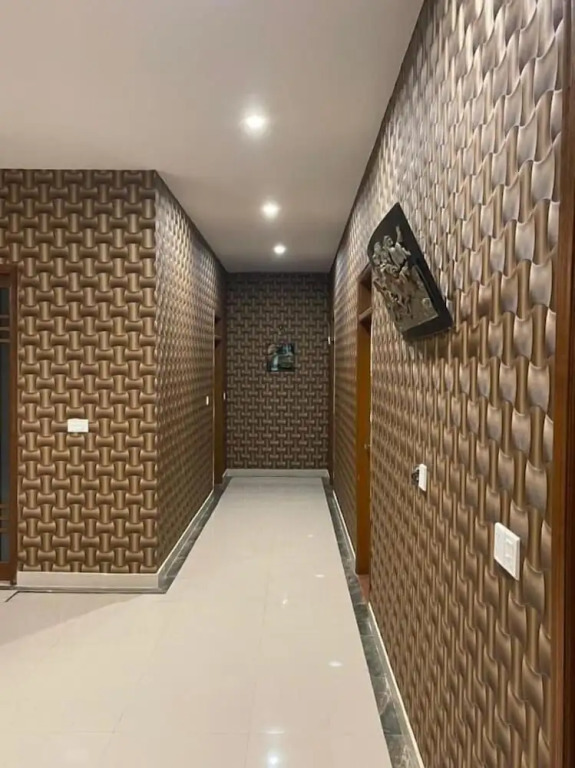 Hotel Executive Lodge