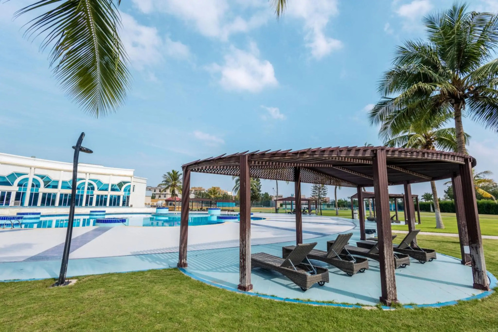 Hamdan Plaza Hotel Salalah, an HTG Hotel