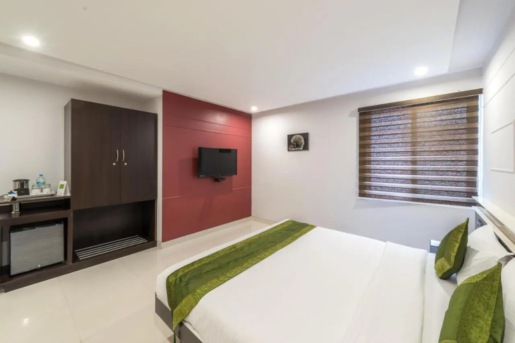 Treebo Raj Premier, Indiranagar