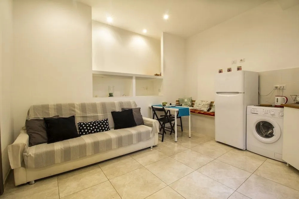 Borgo San Lazzaro Cozy Flat