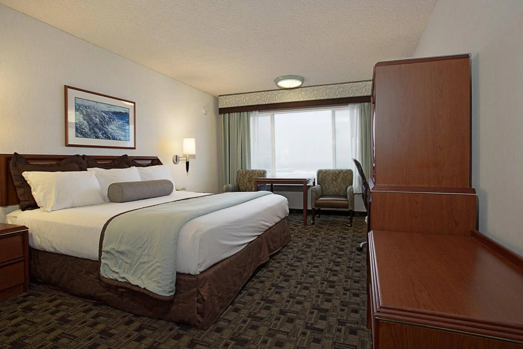 Seagrass Oceanfront Inn