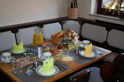 Waldhof Hochsauerland B&B