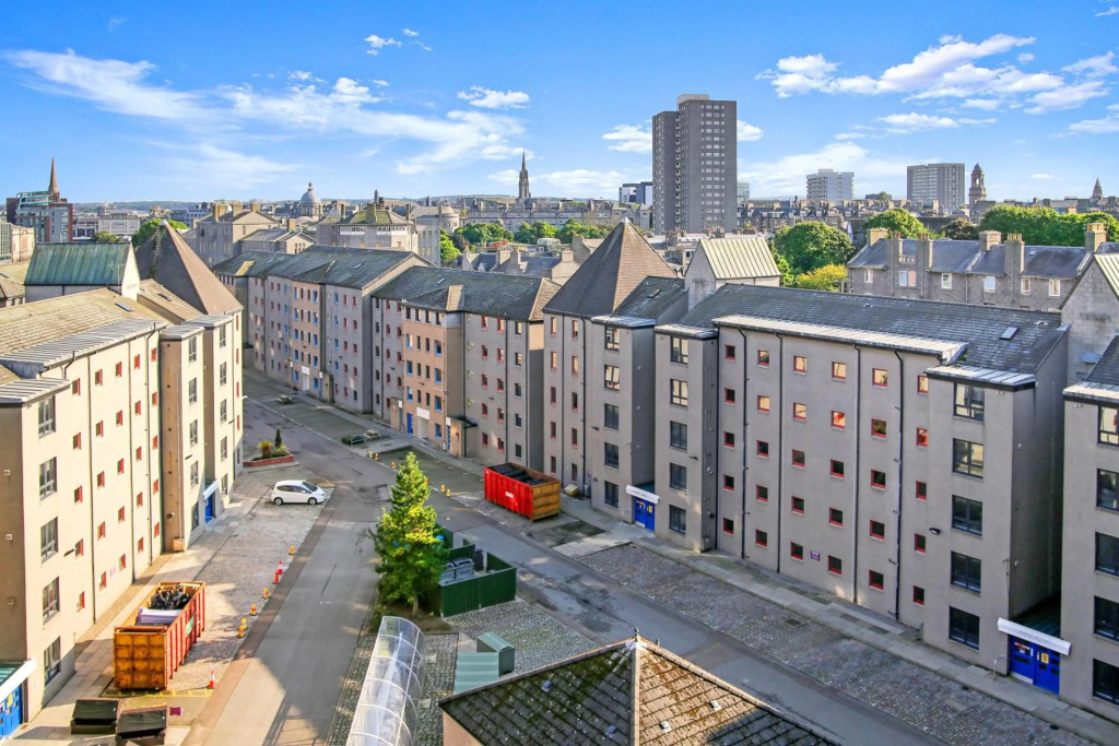 Maberly Lux - Undercover Private Parking - Rooftop Views
