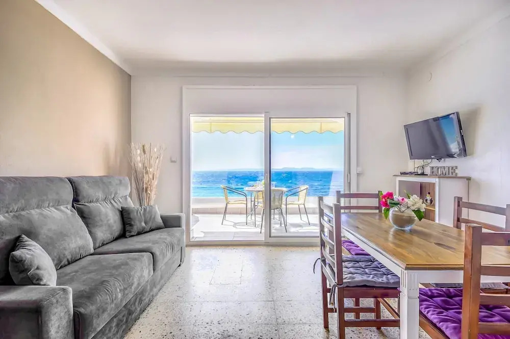 Beachfront Apartment in Platja Almadrava