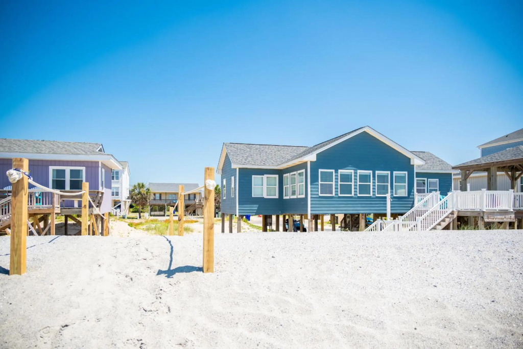 A Little Nauti by Oak Island Accommodations