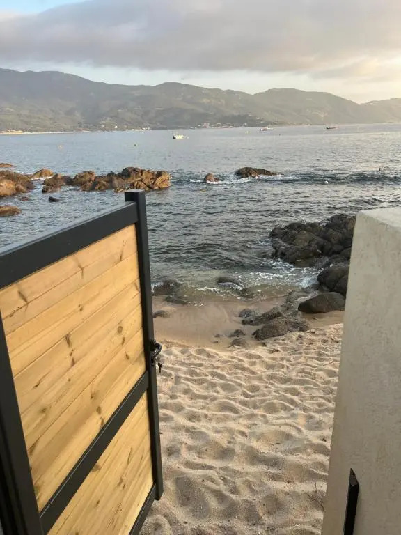 PIEDS DANS L'EAU, TIUCCIA, appartement 2-4 pers