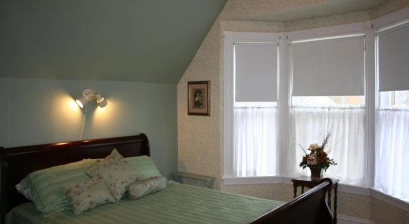 Sackville Bed & Breakfast