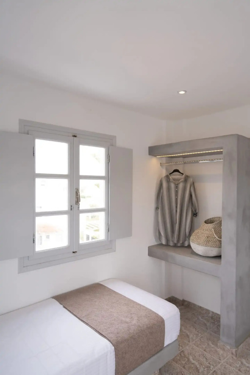 White Lily Suites & Lofts