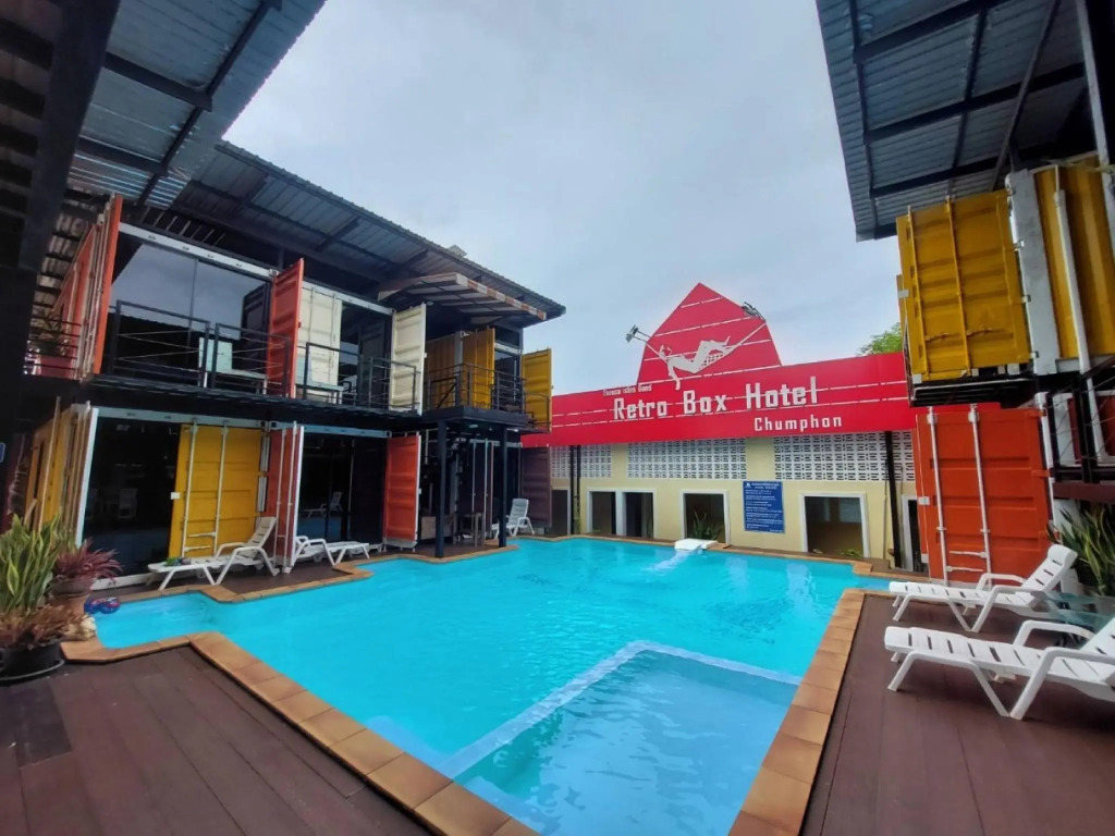 Retro Box Hotel Chumphon