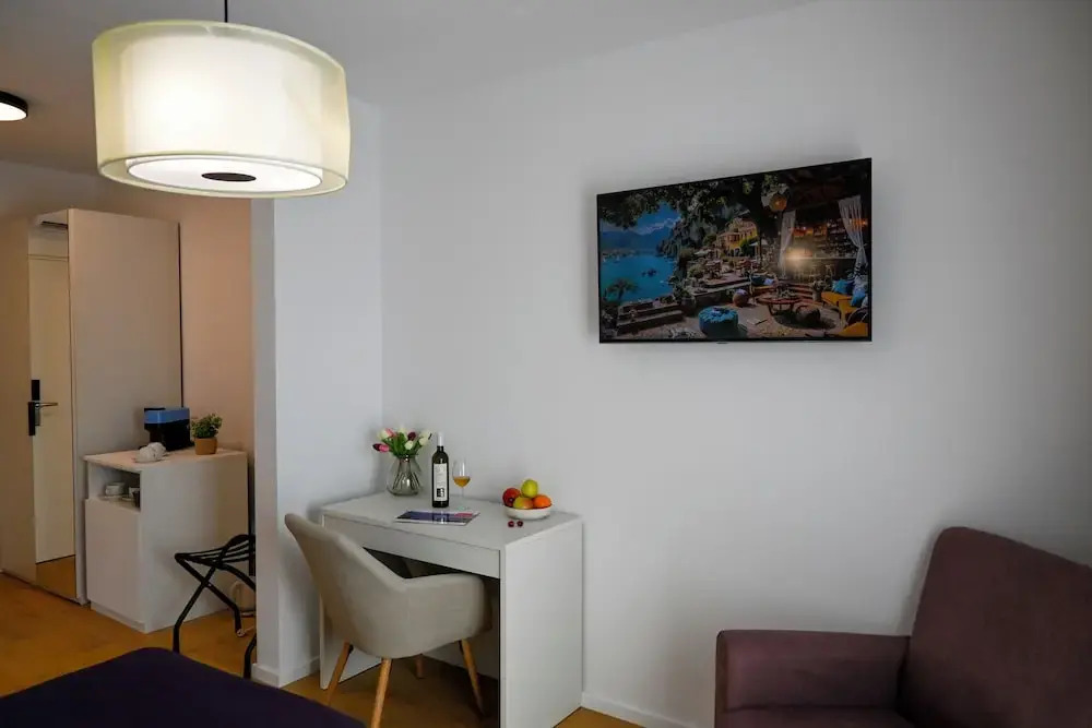 B&B Zora Panoramic View
