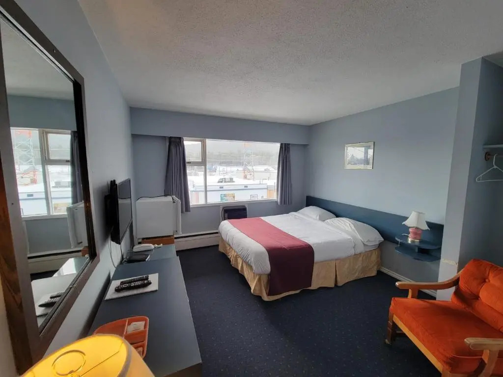 Nights Inn