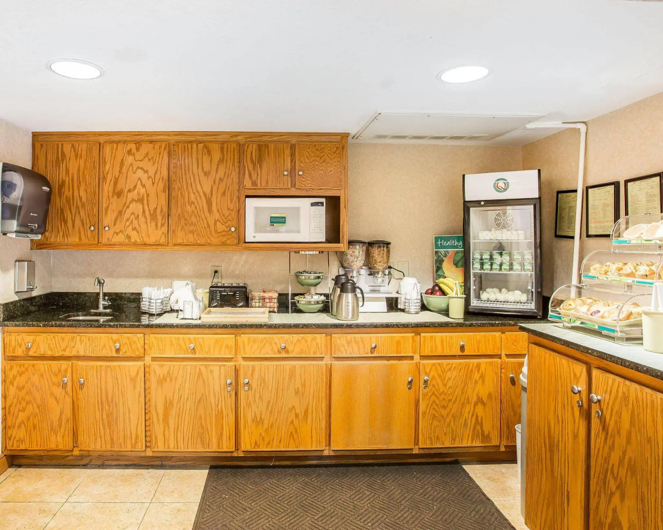 Quality Inn & Suites Mt. Juliet