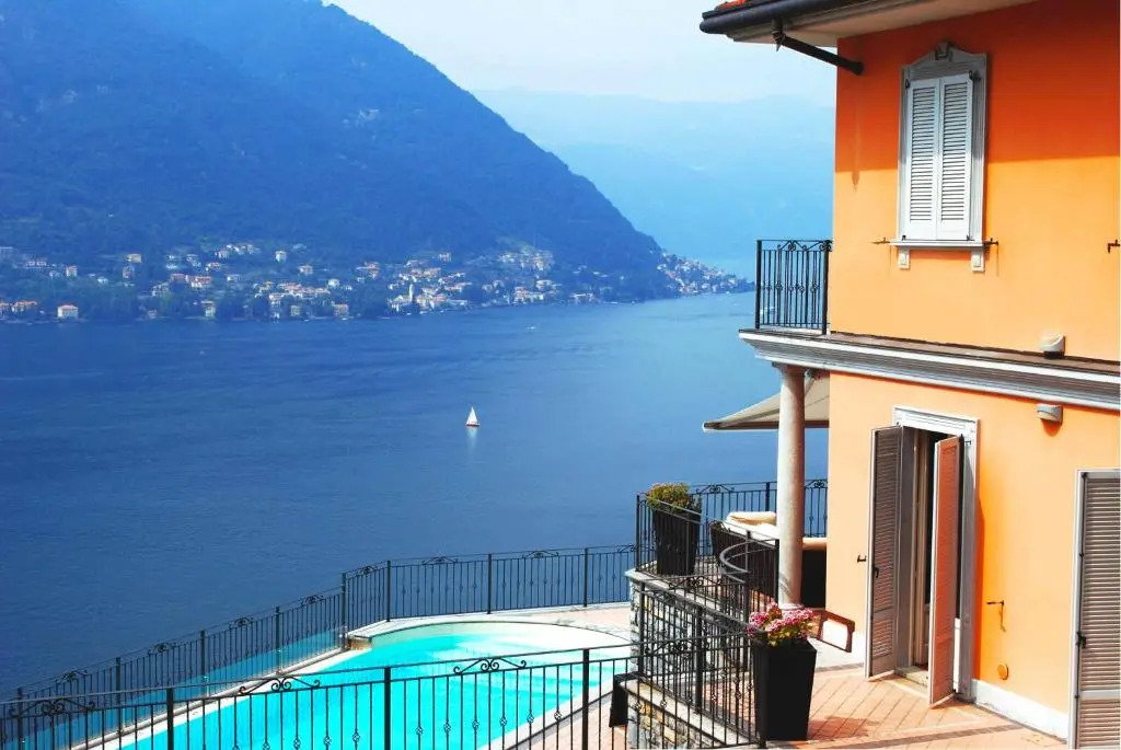 Villa Silver