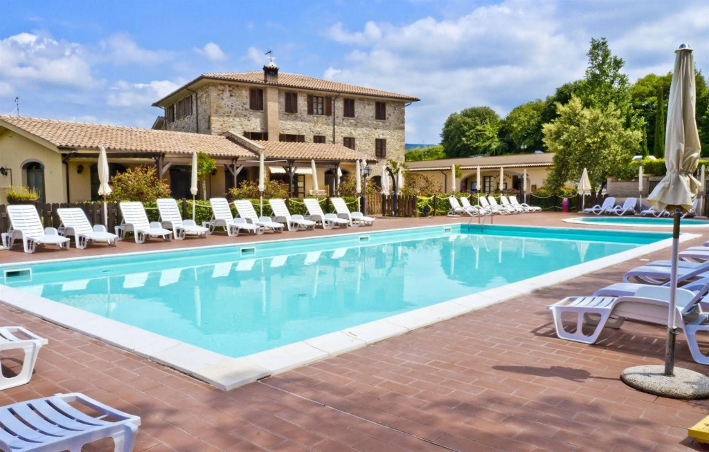 Borgo di Pomaia