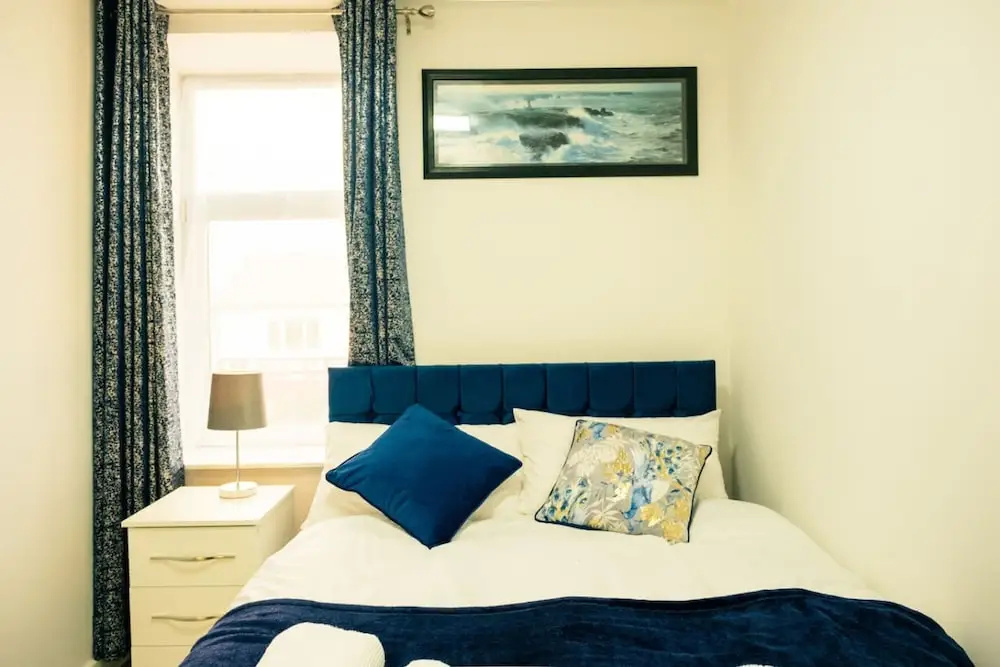 Cozy 2BR Flat Near Cardiff City Centre Stadium Shops Uni