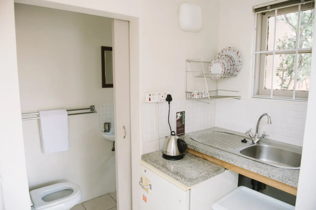 Mackaya Bella Guest House