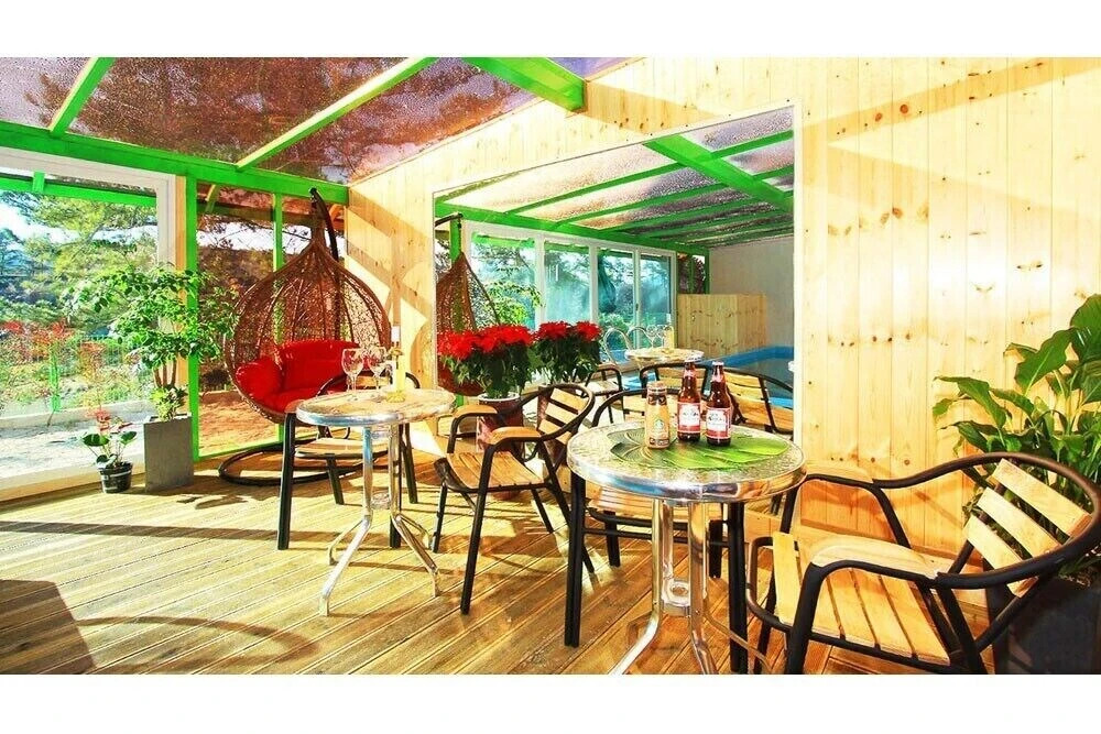Camino Poolvilla Pension