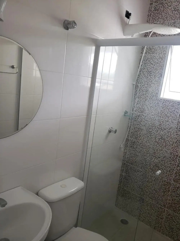 Casa com piscina e churrasqueira em Massaguaçu SP