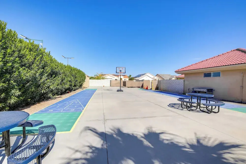 Spacious Luxe Home w/ Lake Access in Fort Mohave!
