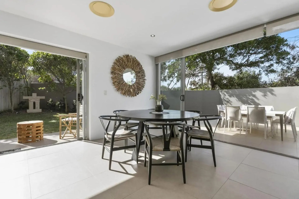Seaview Tce Picture Perfect in Northern Sunshine Beach