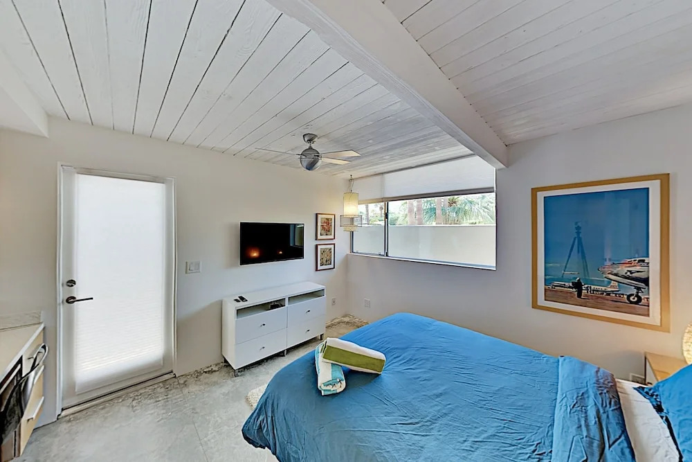 244nmonr 3 Bedroom Home