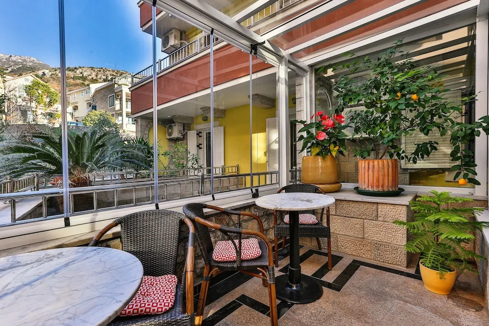 Apartmani Luka - Vila Brzulovic