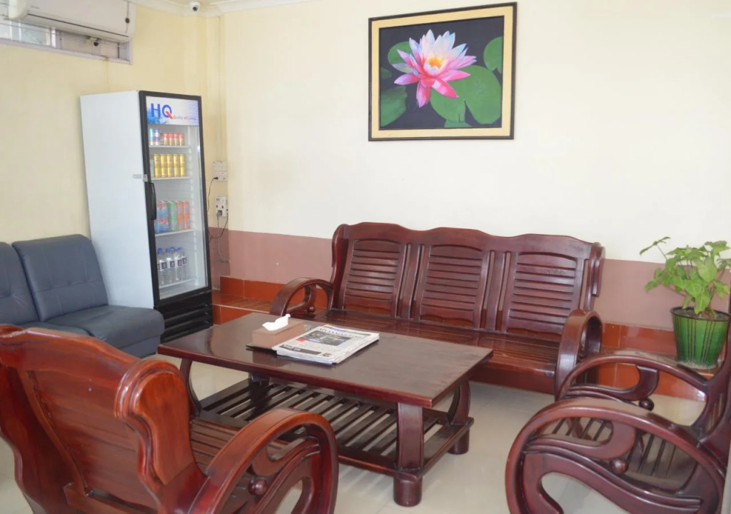 Royal Diamond Hotel