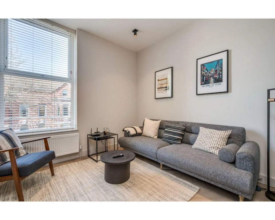 Central Belfast Apartments: University Street