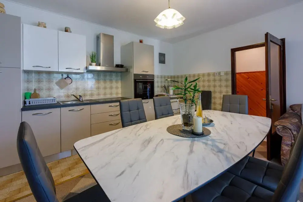Apartment Leo Nona