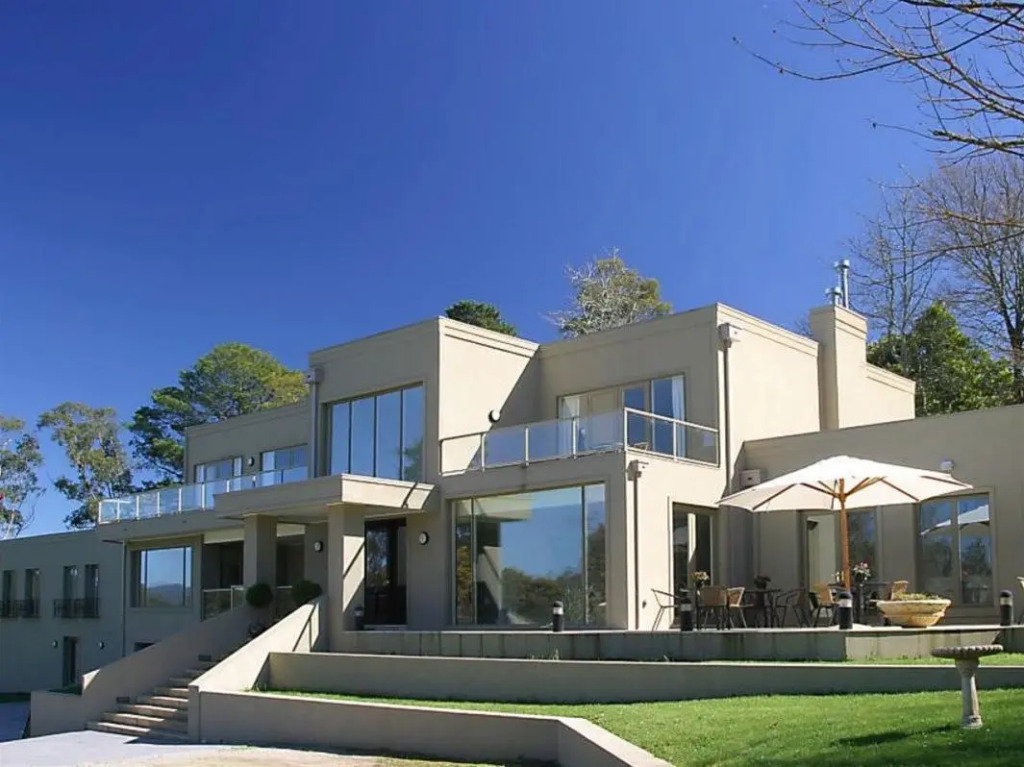 Sanctuary Lodge