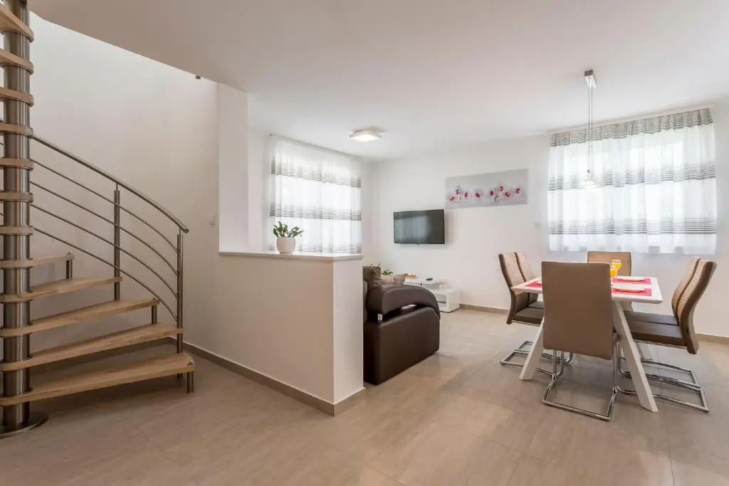 Apartments Villa 19