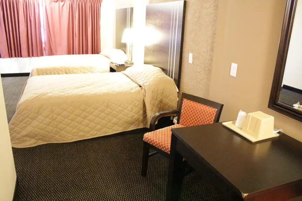 Cozy Crest Motel