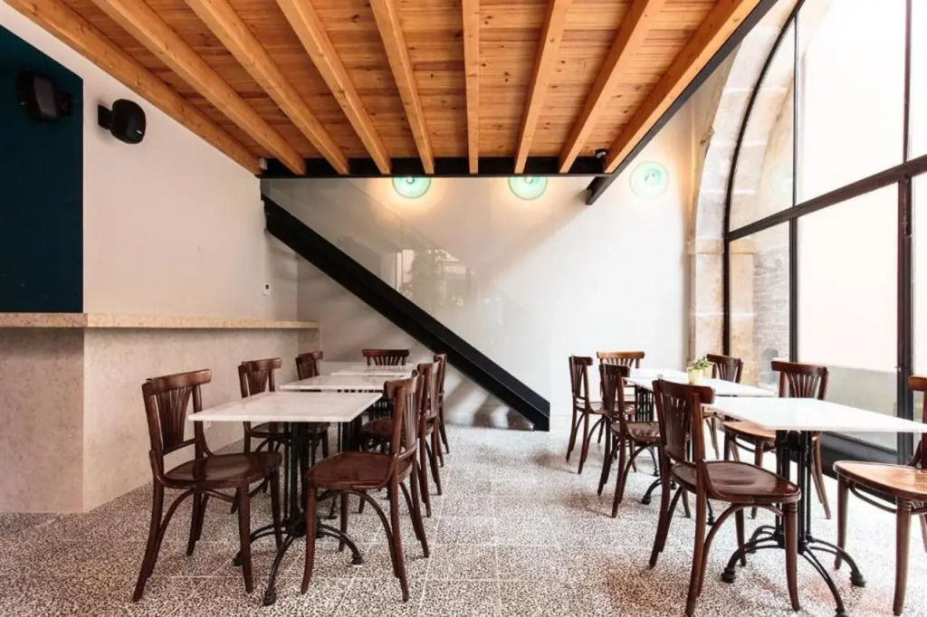 Dear Lisbon - Gallery House