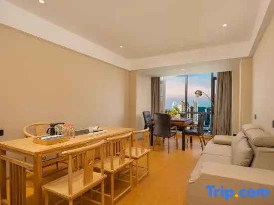 Yijia International Chain Hotel (Wuhan high-speed railway station Happy Valley)