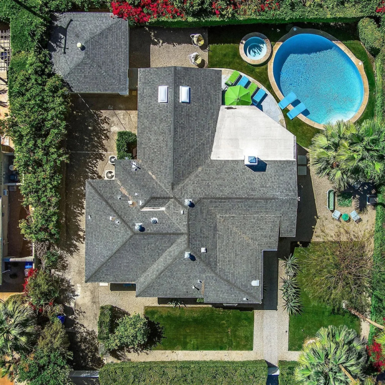 The Colony Hideaway - Pool Wifi Spa Private