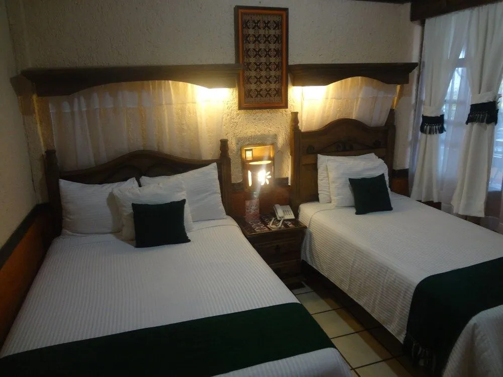 Hotel Temático Mision Colonial