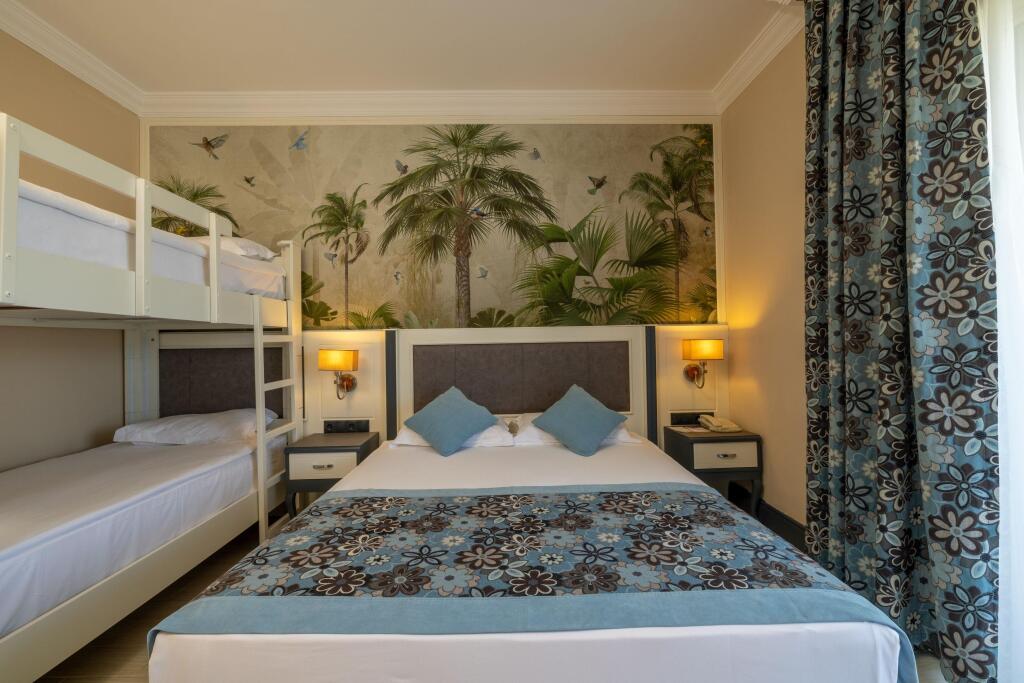 Crystal Paraiso Aqua Collection - Ultimate All Inclusive